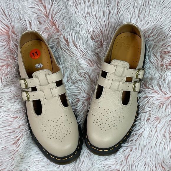 Dr. Martens Cream Flats - Picture 3 of 9